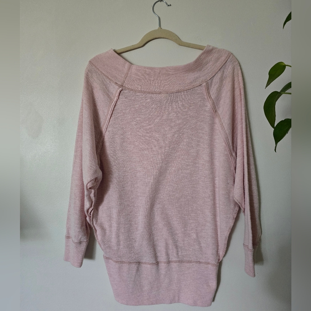 Free People Womens Small Light Pink Off The Shoulder Sweatshirt Top - Picture 3 of 7